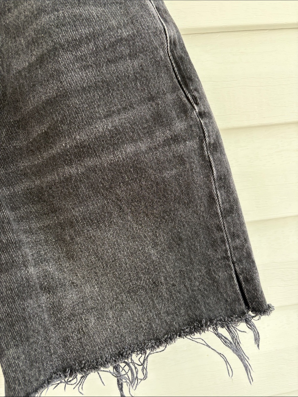 Abercrombie & Fitch Curve Love High Rise 9" Denim Shorts Black Wash Size 24/00 - Picture 4 of 11